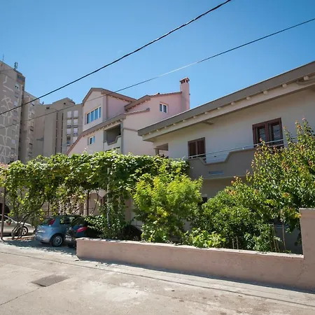 Daire Studio Premium, Balcony & Parking Zadar *