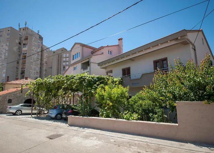 Διαμέρισμα Premium, Balcony & Parking *